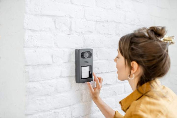 Visiophone moderne à Boulogne-Sur-Mer